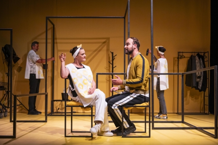 FOTO 2 (Mikuláš Macala, Tajna Peršić, Michal Koleják, Sandra Lasoková) FOTO 2 (Mikuláš Macala, Tajna Peršić, Michal Koleják, Sandra Lasoková)